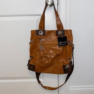 B Makowsky leather purse.